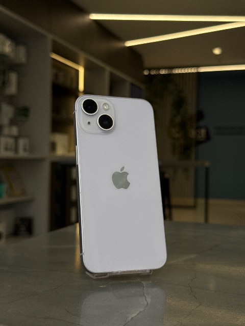 iPhone 14