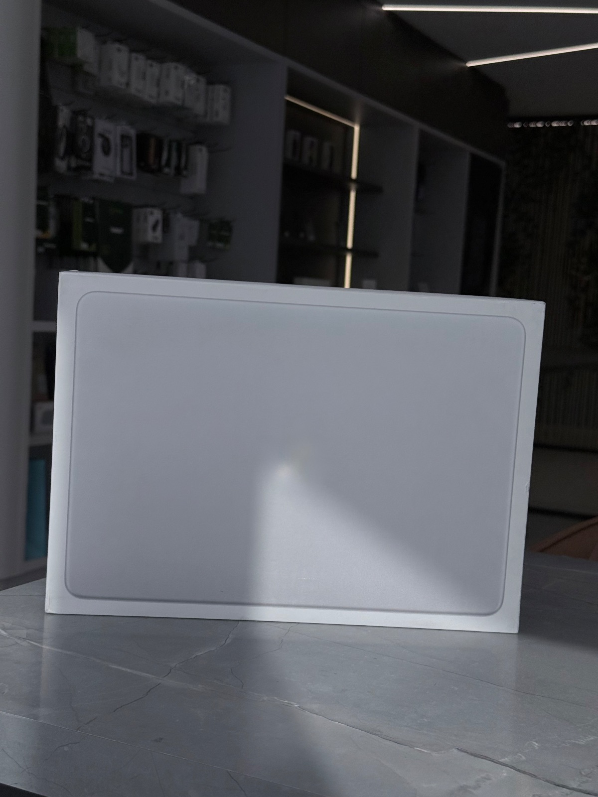 MacBook Neo (A18)
