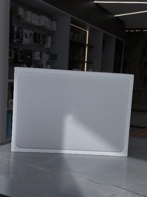 MacBook Neo (A18)