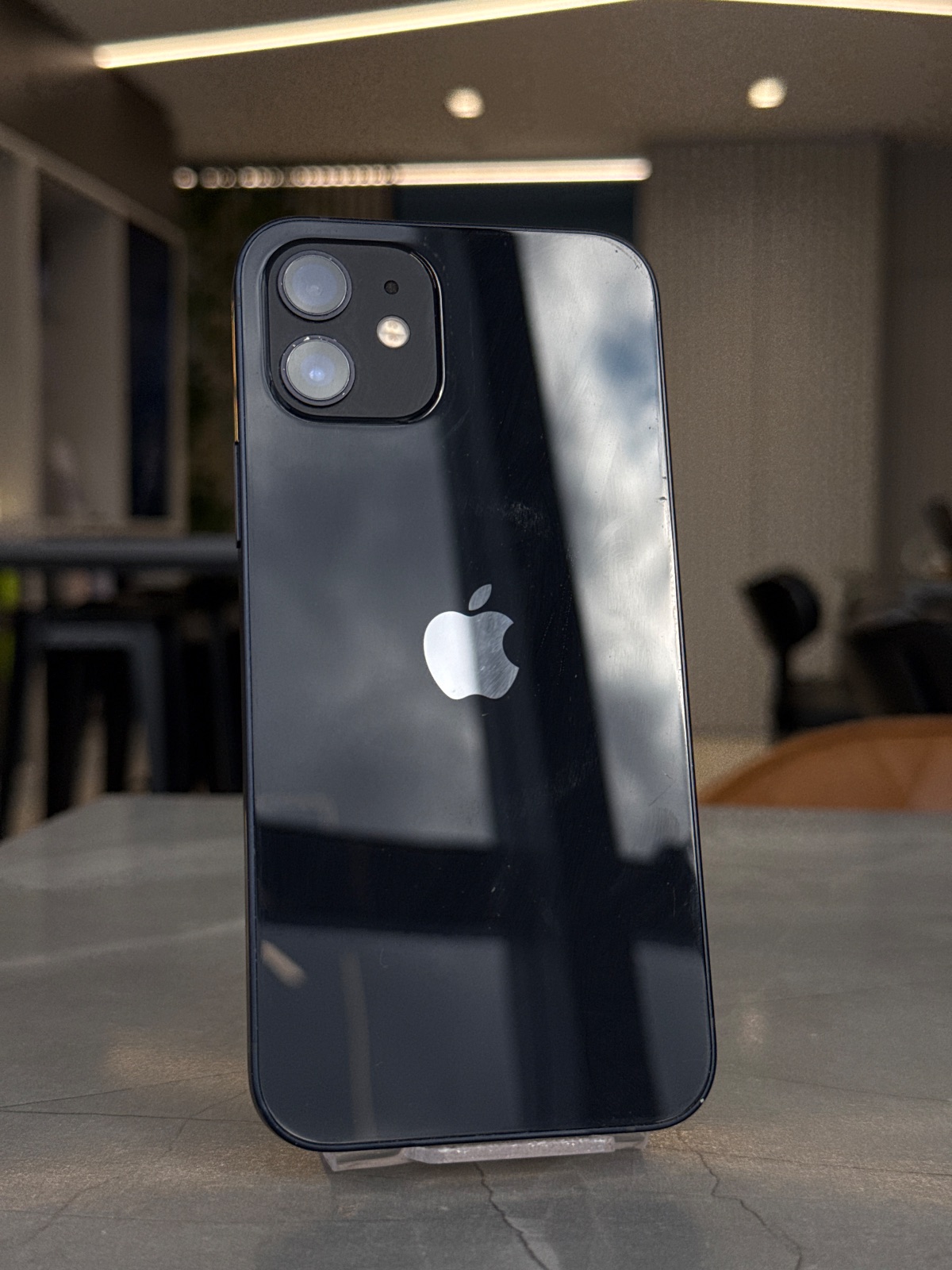 iPhone 12